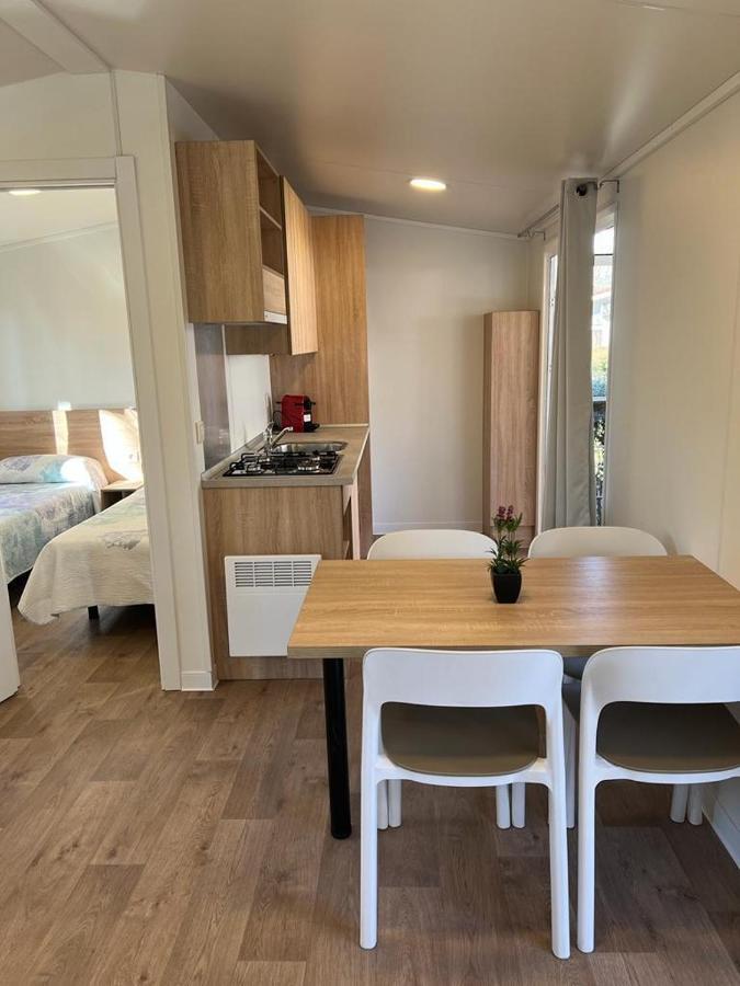Bungalows & Albergue La Playa Λογκρόνο Εξωτερικό φωτογραφία